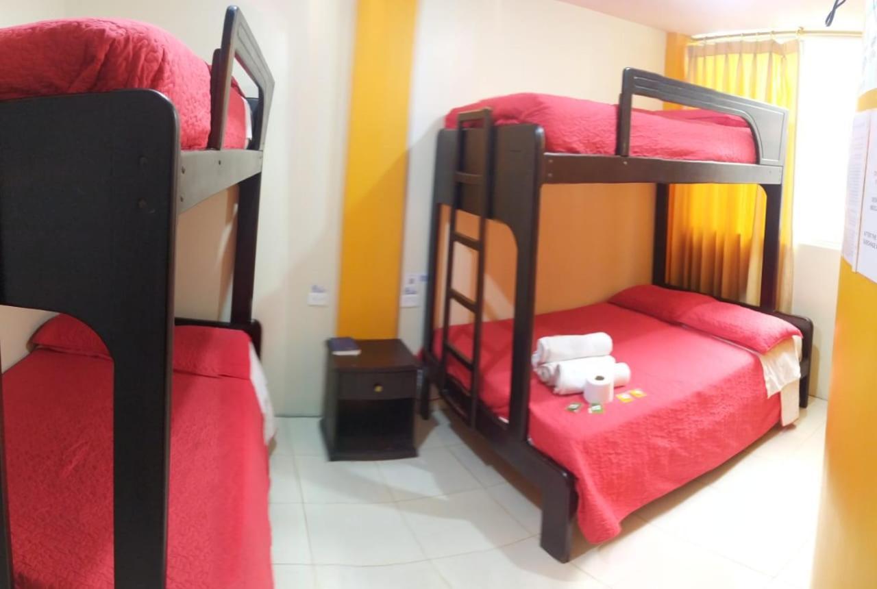 Hostal Bryana Inn Banos Szoba fotó